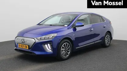 Blauw Occasion 2021 Hyundai Ioniq Premium Hatchback | € 15.900 (Eerlijke prijs)