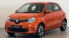 Oranje Gebruikt 2022 Renault Twingo Intens Hatchback | € 14.195 (Eerlijke prijs)