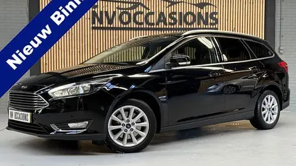 Zwart Occasion 2016 Ford Focus Titanium Stationwagen | € 11.940 (Eerlijke prijs)