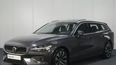 Gebruikt 2023 Volvo V60 Plus Stationwagen | € 41.950 (Eerlijke prijs)