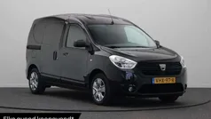 Zwart nacre 676 Gebruikt 2021 Dacia Dokker Van | € 8.245 (Eerlijke prijs)