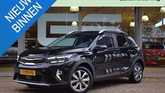 Gebruikt 2023 Kia Stonic SUV | € 23.910 (Eerlijke prijs)