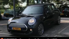 Zwart Gebruikt 2015 Mini Cooper Hatchback | € 10.395 (Goede deal)