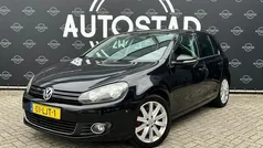 Zwart, metallic lak Gebruikt 2010 VW Golf VI Highline Hatchback | € 5.995 (Eerlijke prijs)