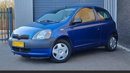 Occasion 2003 Toyota Yaris Hatchback | € 1.250 (Eerlijke prijs)