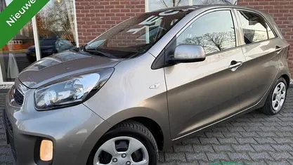 Occasion 2016 Kia Picanto Comfort Hatchback | € 7.899 (Eerlijke prijs)