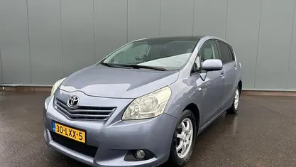 Blauw Occasion 2010 Toyota Verso MPV | € 5.995 (Eerlijke prijs)
