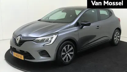 Gebruikt 2023 Renault Clio V Equilibre Hatchback | € 15.440 (Eerlijke prijs)