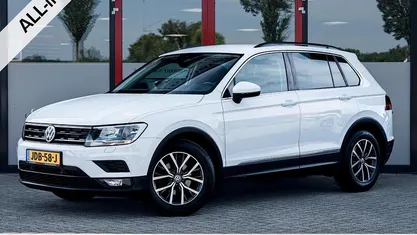 Wit Occasion 2019 VW Tiguan Comfortline SUV | € 21.950 (Super prijs)