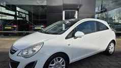 Wit Gebruikt 2011 Opel Corsa Hatchback | € 1.995 (Eerlijke prijs)