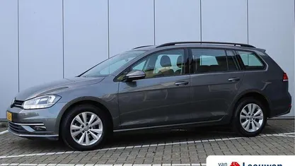 Grijs Gebruikt 2017 VW Golf VII Comfortline Stationwagen | € 9.495 (Eerlijke prijs)