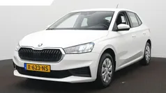 Wit Gebruikt 2024 Skoda Fabia Ambition Hatchback | € 18.795 (Eerlijke prijs)