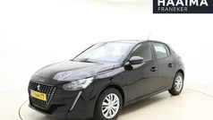 Zwart Gebruikt 2023 Peugeot 208 Active Hatchback | € 18.645 (Eerlijke prijs)