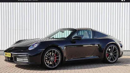 Zwart Gebruikt 2022 Porsche 911 Targa 4S Cabriolet | € 192.500 (Eerlijke prijs)