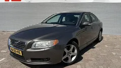 Grijs Gebruikt 2008 Volvo S80 Summum Sedan | € 8.448 (Eerlijke prijs)