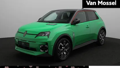 Occasion 2024 Renault 5 E-Tech Komfort Hatchback | € 30.940 (Eerlijke prijs)