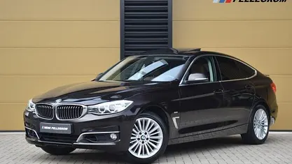 Bruin (metallic) Occasion 2016 BMW 320 Executive Hatchback | € 16.950 (Eerlijke prijs)