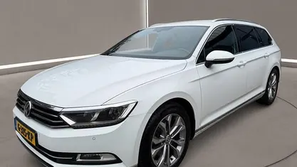 Occasion VW Passat Edition 150 PK (110 kW) 2015 Wit Stationwagen