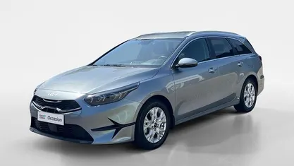 Occasion 2023 Kia Ceed Hatchback | € 21.945 (Eerlijke prijs)