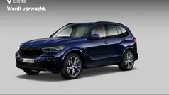 Blauw Gebruikt 2022 BMW X5 Executive SUV | € 68.880 (Eerlijke prijs)