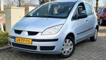 Occasion Mitsubishi Colt Inform 95 PK (69 kW) 2004 Hatchback