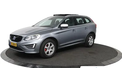 Grijs Occasion 2016 Volvo XC60 R-Design SUV | € 28.895 (Eerlijke prijs)