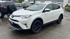 Wit Gebruikt 2016 Toyota RAV4 Business Edition SUV | € 22.250 (Eerlijke prijs)