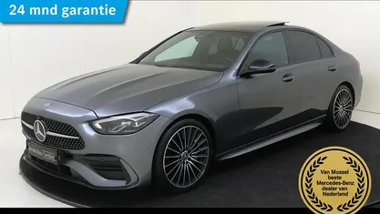 Gebruikt 2022 Mercedes C200 AMG line Sedan | € 39.945 (Eerlijke prijs)