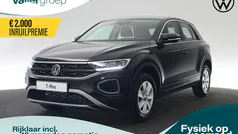 Gebruikt 2025 VW T-Roc Edition SUV | € 29.979 (Super prijs)