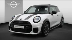 Wit Gebruikt 2024 Mini Cooper S Hatchback | € 37.900 (Eerlijke prijs)