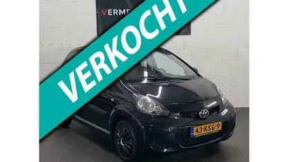 Occasion Toyota Aygo Comfort 68 PK (50 kW) 2010 Zwart Hatchback