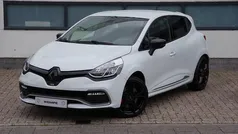 Wit Gebruikt 2015 Renault Clio IV R.S. Hatchback | € 15.750 (Eerlijke prijs)