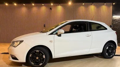 Wit Occasion 2013 Seat Ibiza SC Hatchback | € 4.950 (Eerlijke prijs)