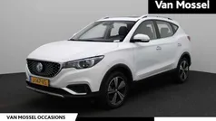 Gebruikt 2020 MG ZS Luxury Sedan | € 13.900 (Goede deal)
