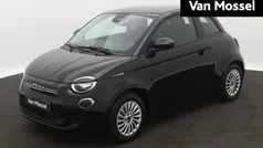 Zwart Nieuw 2024 Fiat 500e Hatchback | € 26.995 (Super prijs)