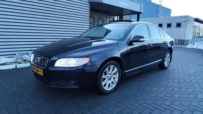Blauw Occasion 2010 Volvo S80 Summum Sedan | € 6.750 (Eerlijke prijs)