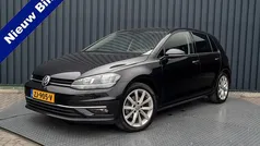 Zwart Gebruikt 2018 VW Golf VII Highline Hatchback | € 19.945 (Eerlijke prijs)