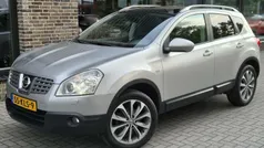 Grijs Gebruikt 2010 Nissan Qashqai Tekna SUV | € 5.450 (Eerlijke prijs)