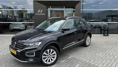 Occasion 2020 VW T-Roc Sportline SUV | € 21.945 (Eerlijke prijs)