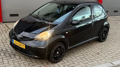 Gebruikt 2006 Toyota Aygo Hatchback | € 1.250 (Goede deal)