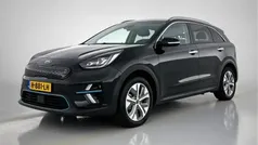 Zwart, metallic lak Gebruikt 2020 Kia e-Niro SUV | € 20.945 (Goede deal)