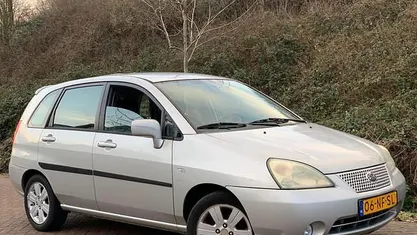 Grijs Occasion 2003 Suzuki Liana Limited Hatchback | € 1.190 (Eerlijke prijs)