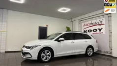 Wit Gebruikt 2021 VW Golf VIII Life Stationwagen | € 17.720 (Eerlijke prijs)