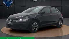 Zwart Gebruikt 2024 VW Polo Life Hatchback | € 21.450 (Eerlijke prijs)