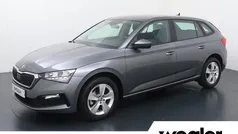 Grijs Gebruikt 2023 Skoda Scala Ambition Hatchback | € 19.840 (Eerlijke prijs)