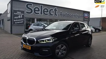 Occasion 2021 BMW 118 Hatchback | € 17.940 (Super prijs)
