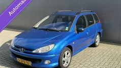 Blauw Gebruikt 2004 Peugeot 206 Griffe Stationwagen | € 950 (Goede deal)