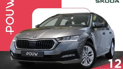 Grijs Gebruikt 2023 Skoda Octavia Ambition Stationwagen | € 19.950 (Eerlijke prijs)