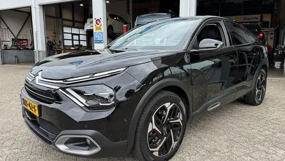 Occasion Citroën C4 PureTech 131 PK (96 kW) 2022 Zwart SUV
