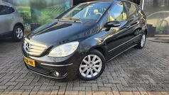 Zwart, metallic lak Gebruikt 2007 Mercedes B150 MPV | € 4.999 (Eerlijke prijs)